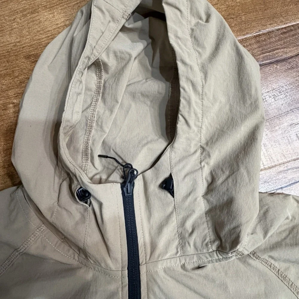 Nike Tech Windrunner Woven Jacket Beige HM7151-297 Men's Size Large